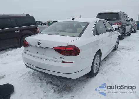 2018 Volkswagen Passat 2.0T Se из США, поврежденный, VIN 1VWBA7A36JC049532